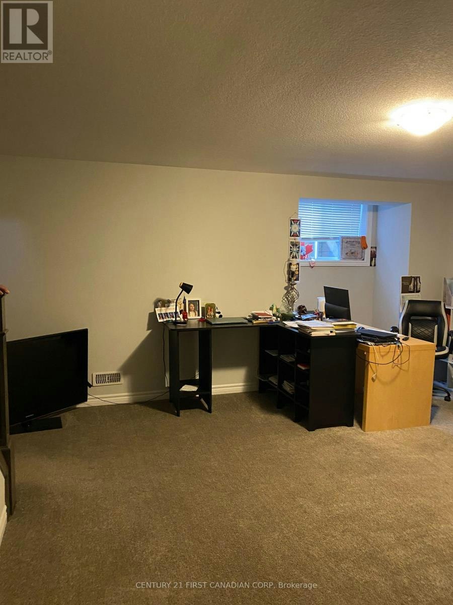 20-3400 Castle Rock Place, London, ON, N6L 0E4 - 6