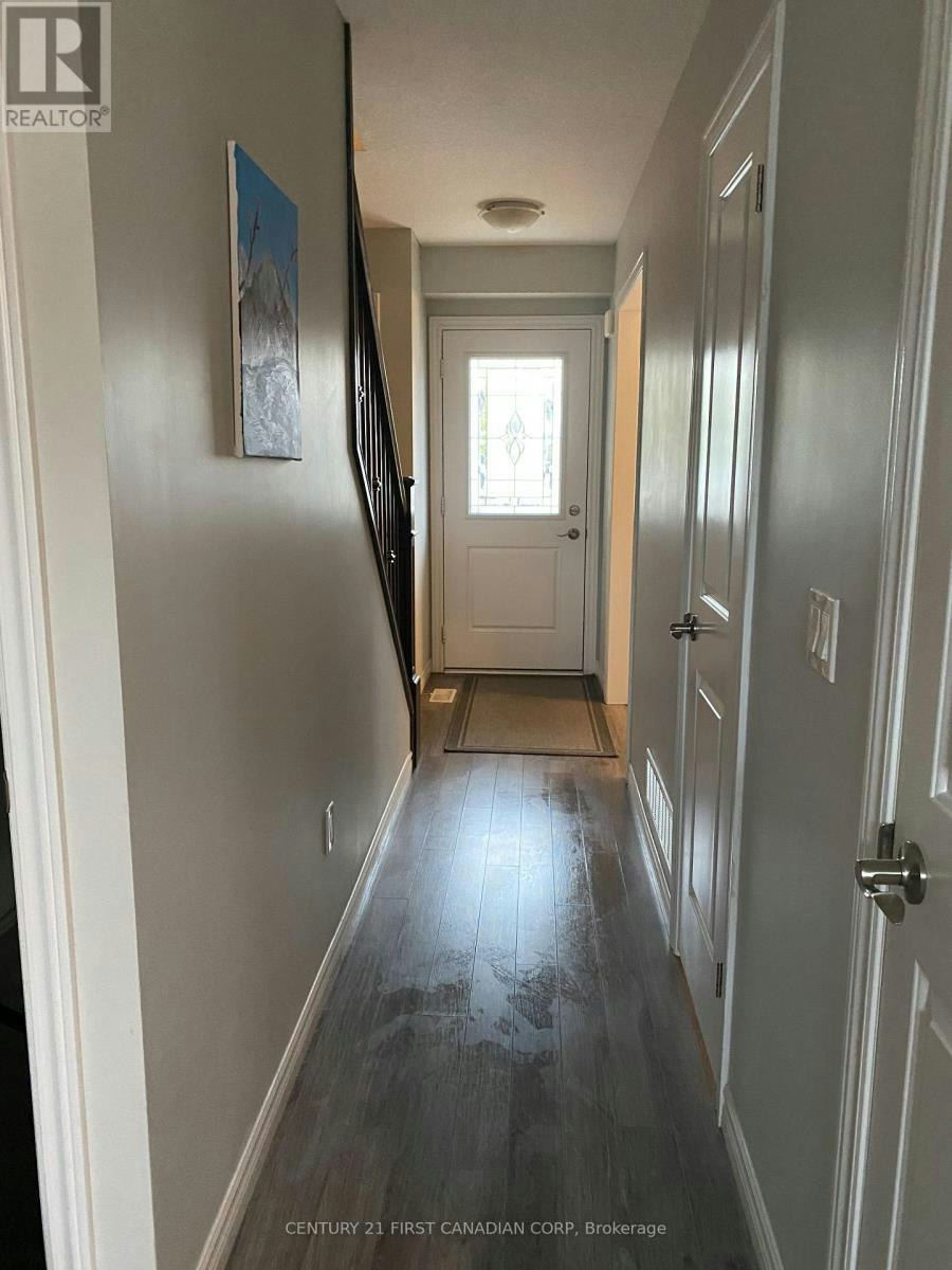 20-3400 Castle Rock Place, London, ON, N6L 0E4 - 2