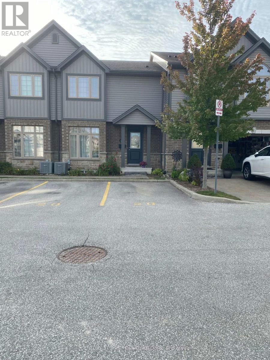 20-3400 Castle Rock Place, London, ON, N6L 0E4
