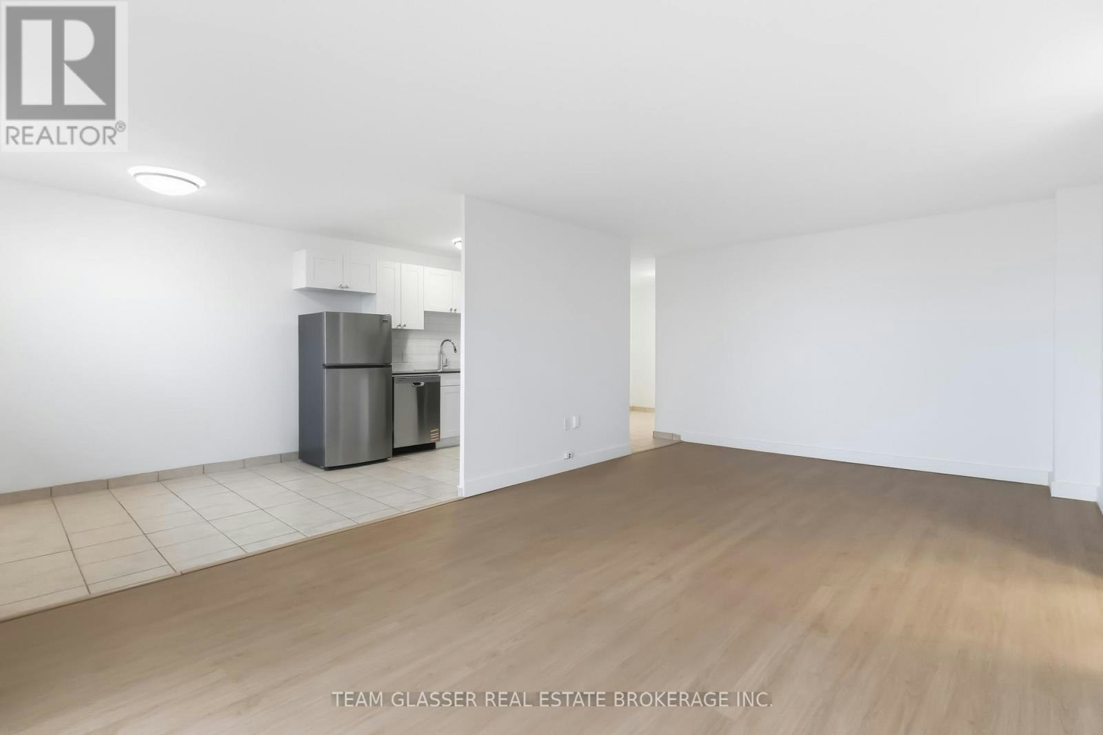 802-498 Queens Avenue, London, ON, N6B 3K9 - 6
