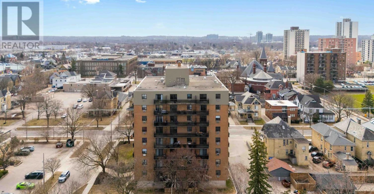 802-498 Queens Avenue, London, ON, N6B 3K9 - 34