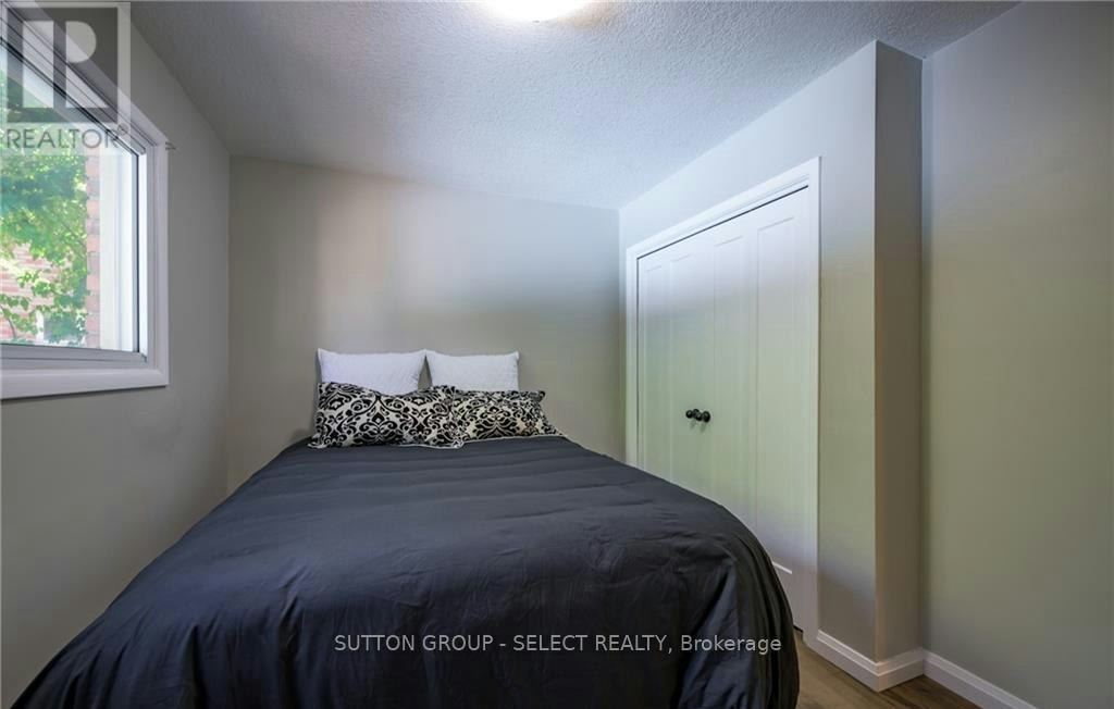 UPPER-6 Kirkton Court, London, ON, N5X 1T2 - 21