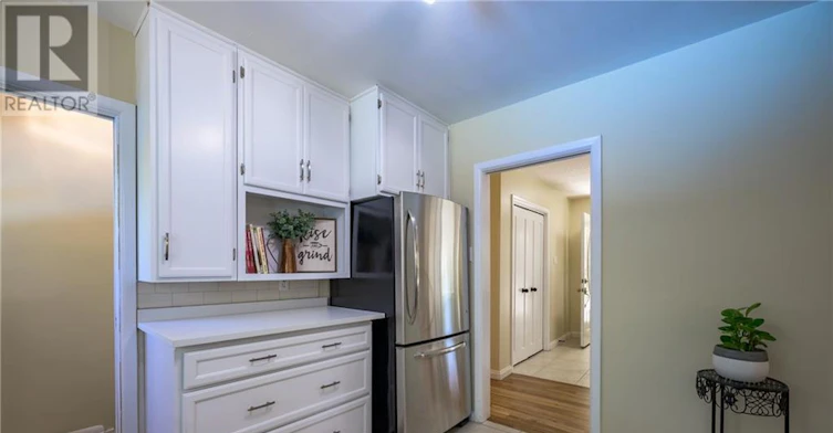 UPPER-6 Kirkton Court, London, ON, N5X 1T2 - 15