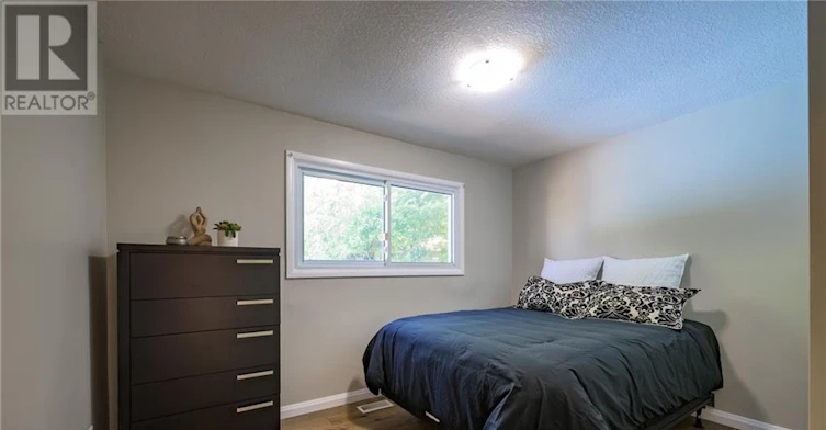 UPPER-6 Kirkton Court, London, ON, N5X 1T2 - 20
