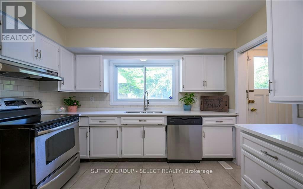 UPPER-6 Kirkton Court, London, ON, N5X 1T2 - 12