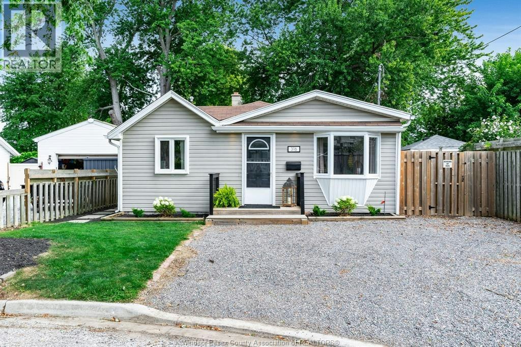 316 Erieview Drive, Kingsville, ON, N9Y 1M4