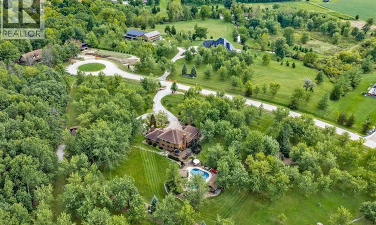 4024 Hickory Acres Drive