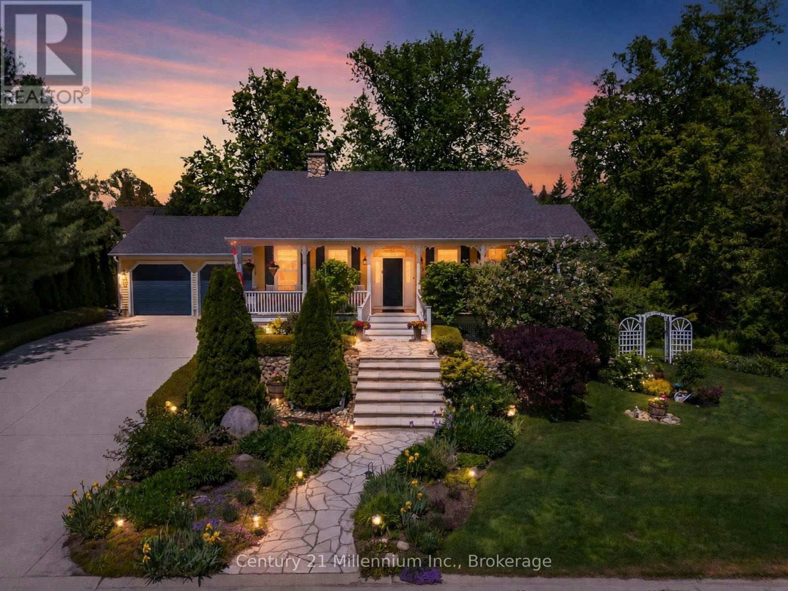 206 Beacon Lane, Saugeen Shores, ON, N0H 2L0
