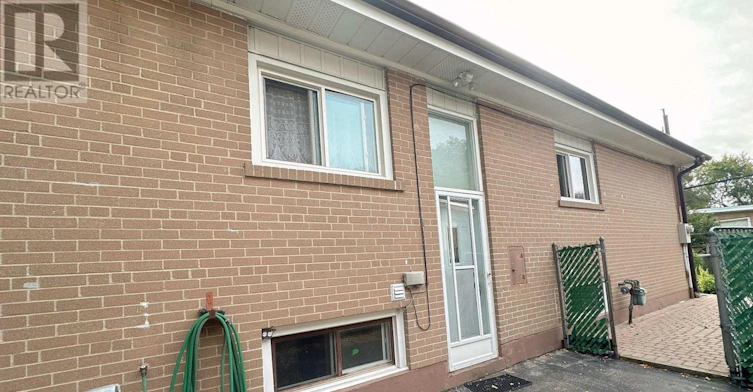BASEMENT-23 Pynford Crescent, Toronto, ON, M3A 1W7 - 3