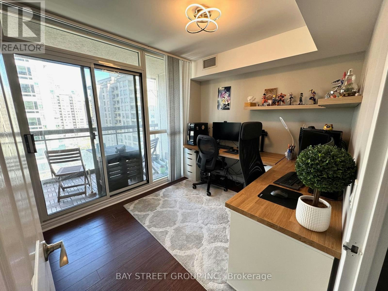 1203-18 Parkview Avenue, Toronto, ON, M2N 7H7 - 11