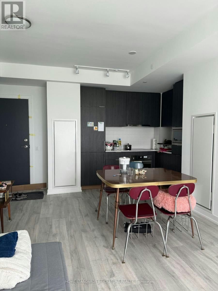 N2208-7 Golden Lion Heights, Toronto, ON, M2M 4E7 - 15