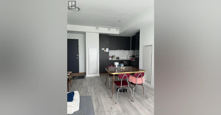 N2208-7 Golden Lion Heights, Toronto, ON, M2M 4E7 - 15