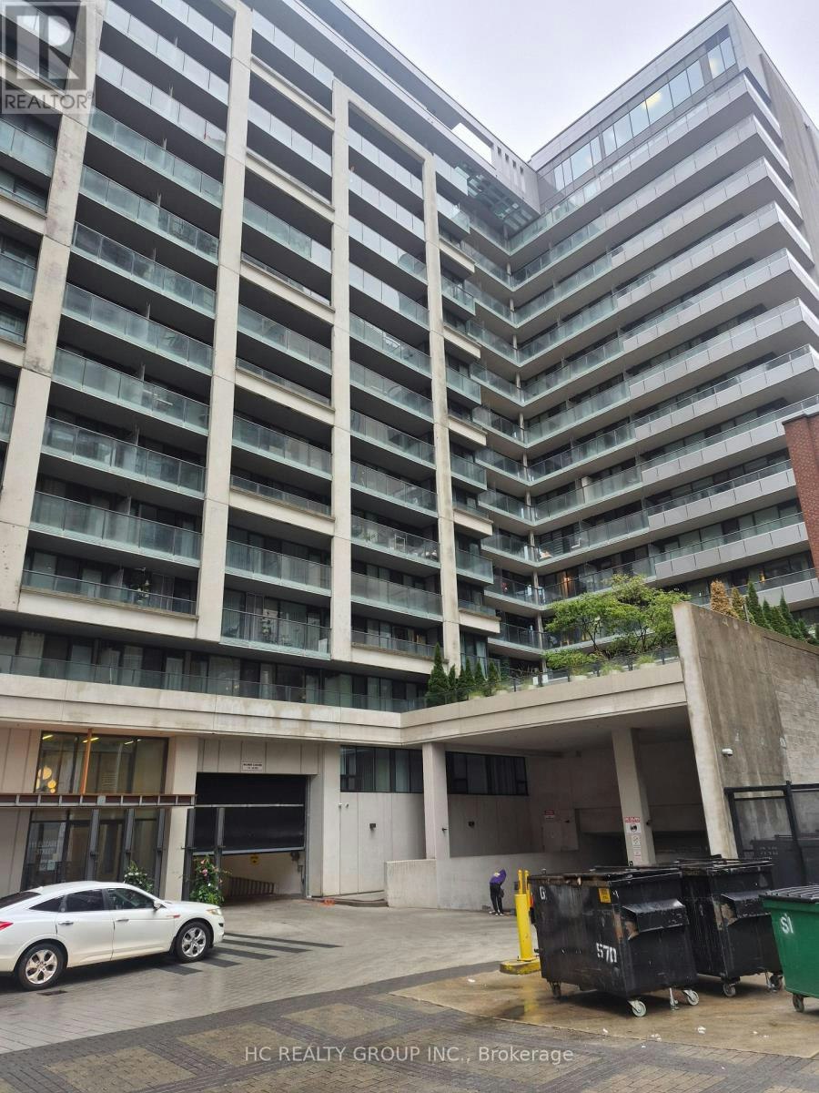 728-111 Elizabeth Street, Toronto, ON, M5G 1P7 - 2