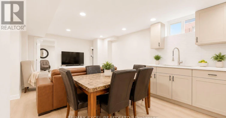 30 Lambert Road, Markham, ON, L3T 7E4 - 30