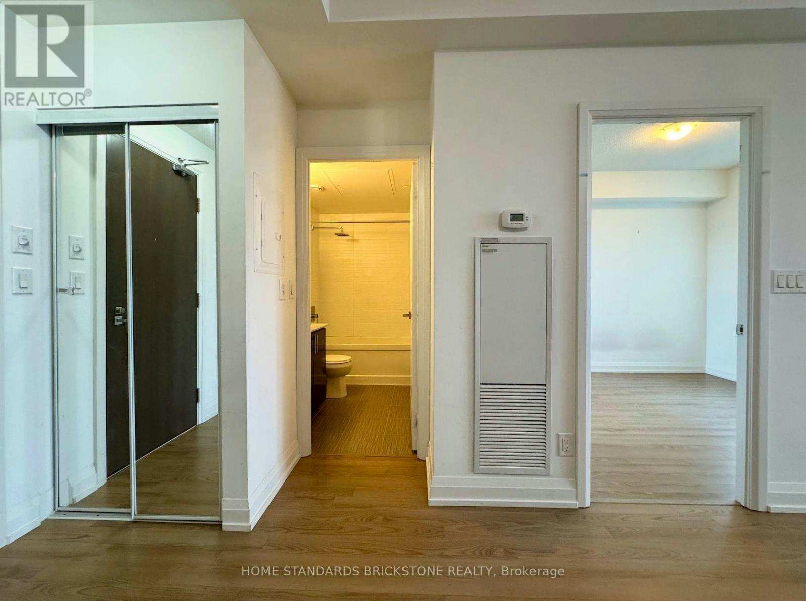 520-7161 Yonge Street, Vaughan, ON, L3T 0C8 - 7