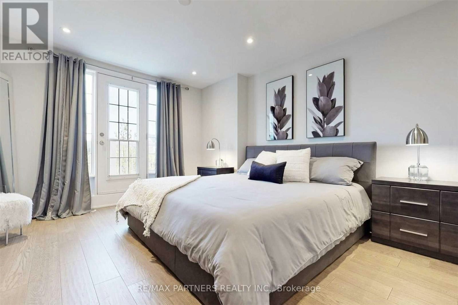 2722 Bur Oak Avenue, Markham, ON, L6B 1K5 - 15