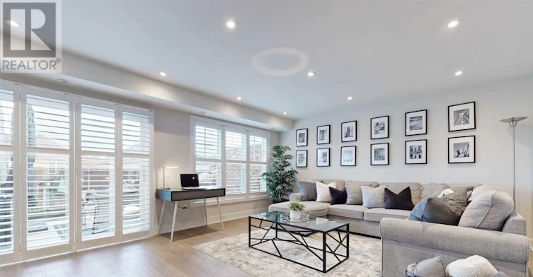 2722 Bur Oak Avenue, Markham, ON, L6B 1K5