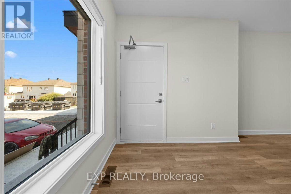 221 Antelope Private, Ottawa, ON, K2W 0C7 - 7