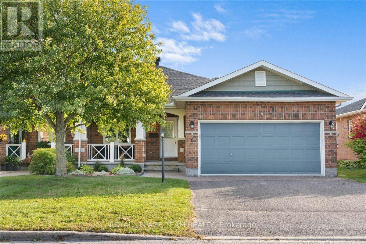 6 Amberlakes Drive, Ottawa, ON, K2S 1Z9