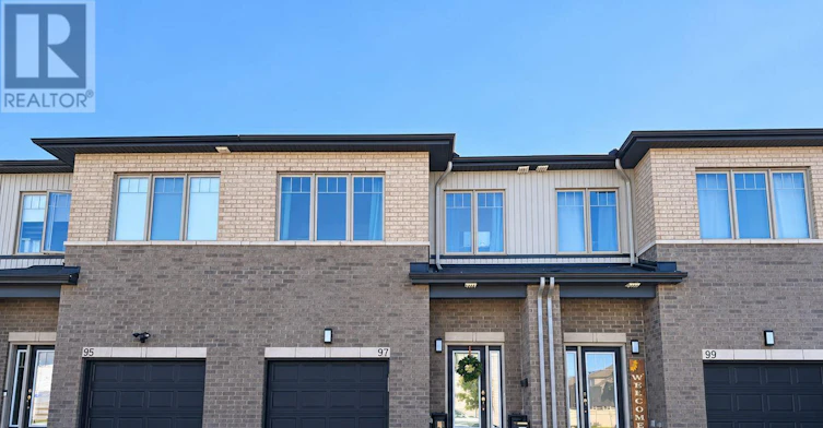 97 Rallidale Street, Ottawa, ON, K1X 0G7