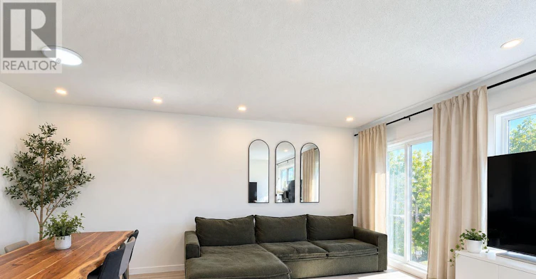 97 Rallidale Street, Ottawa, ON, K1X 0G7 - 6