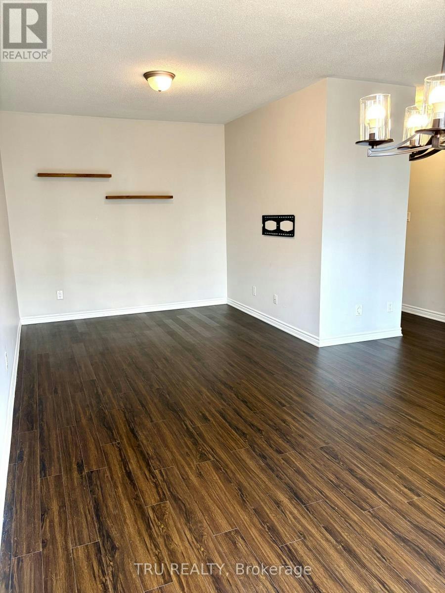 805 Kiniw Private, Ottawa, ON, K1K 4Z4 - 5