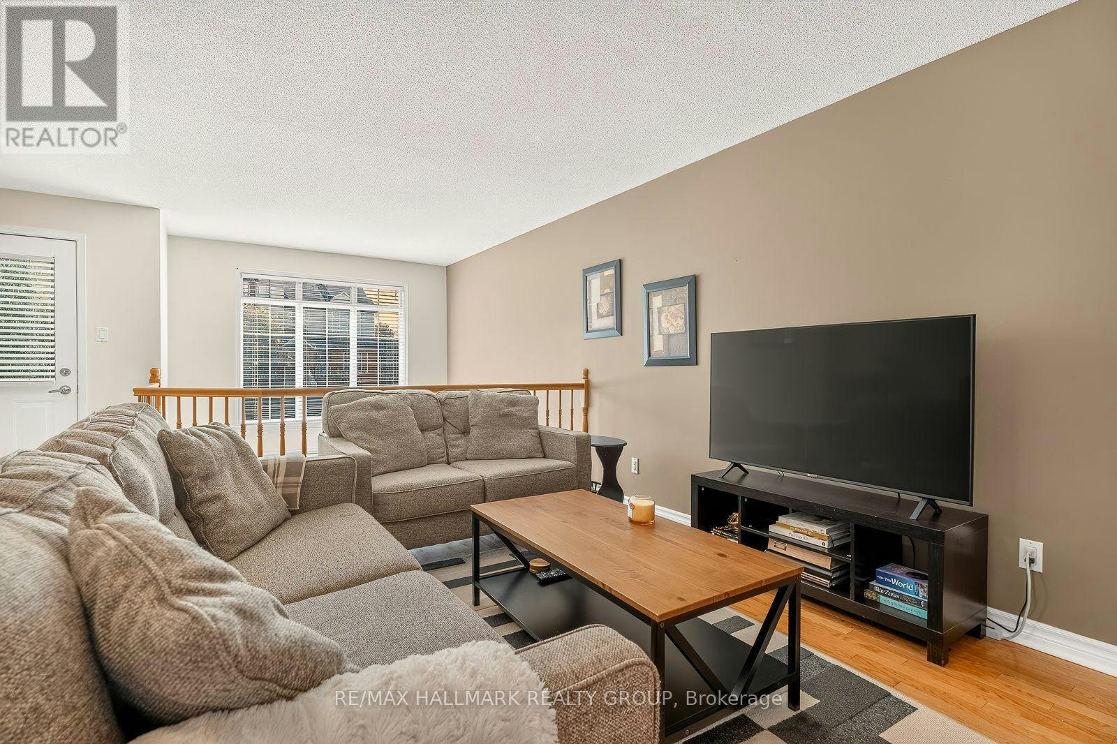 4437 Harper Avenue, Ottawa, ON, K1J 1C9 - 10