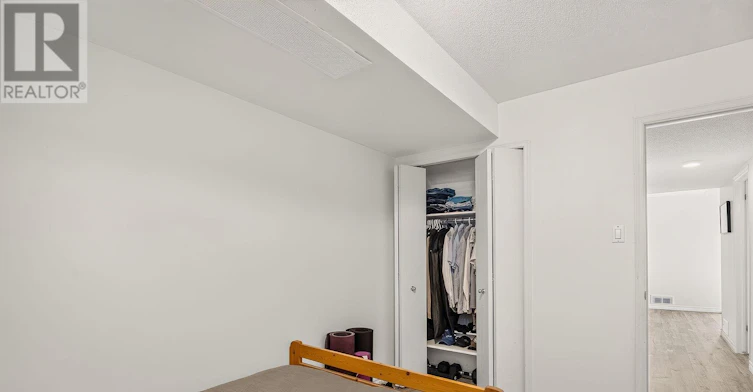 4437 Harper Avenue, Ottawa, ON, K1J 1C9 - 39