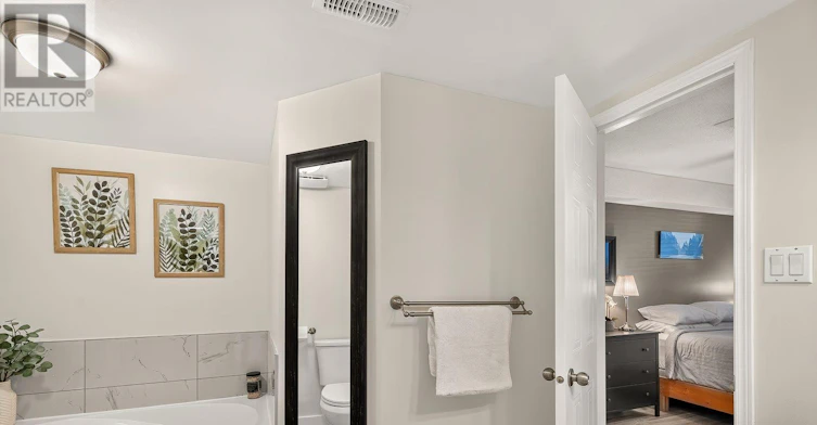 4437 Harper Avenue, Ottawa, ON, K1J 1C9 - 32
