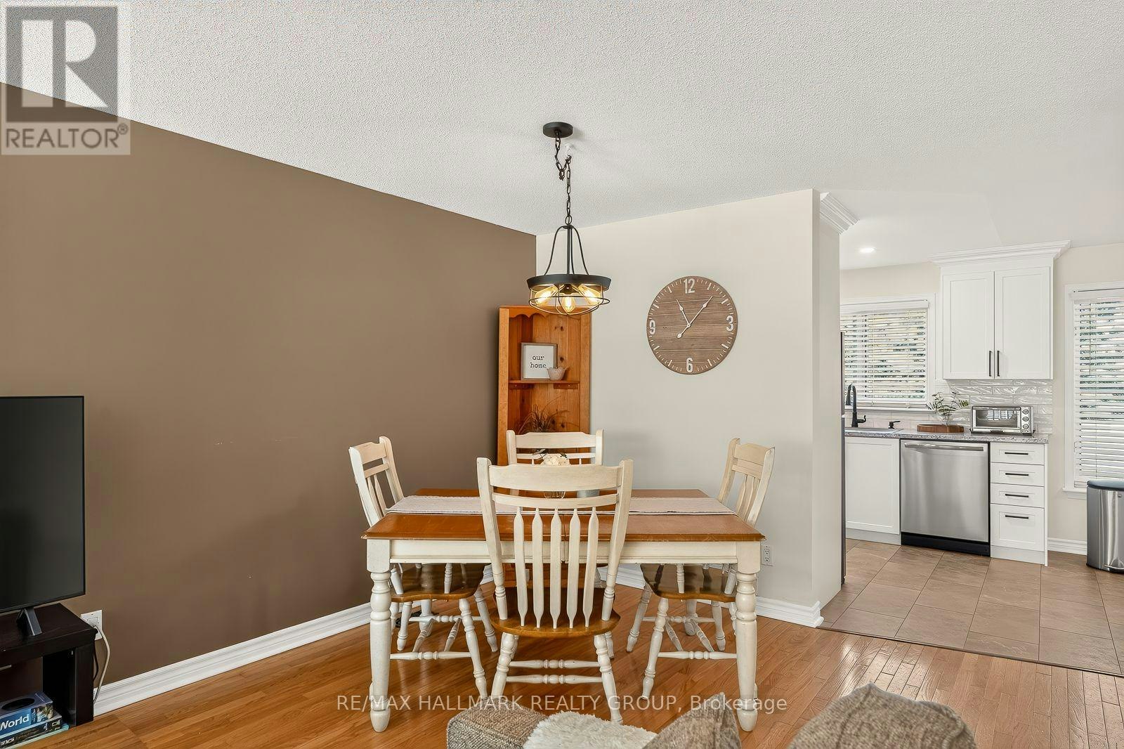 4437 Harper Avenue, Ottawa, ON, K1J 1C9 - 14