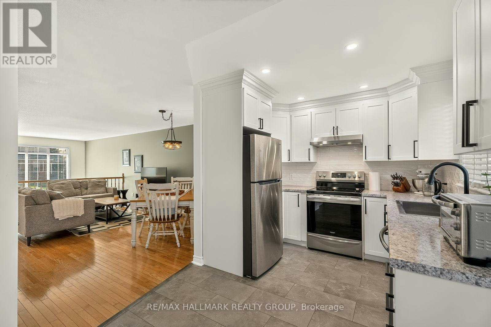 4437 Harper Avenue, Ottawa, ON, K1J 1C9 - 23