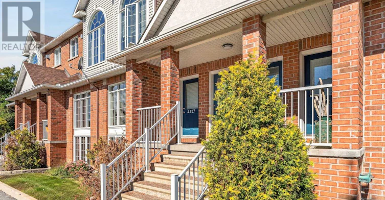 4437 Harper Avenue, Ottawa, ON, K1J 1C9 - 2