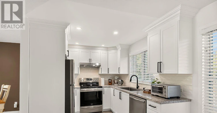 4437 Harper Avenue, Ottawa, ON, K1J 1C9 - 17
