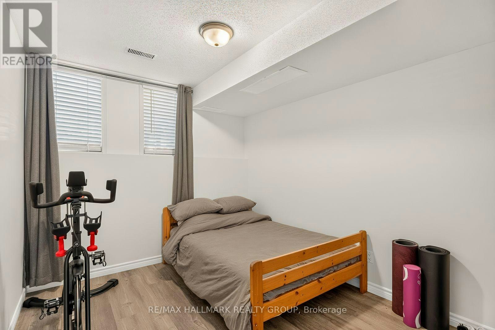 4437 Harper Avenue, Ottawa, ON, K1J 1C9 - 38