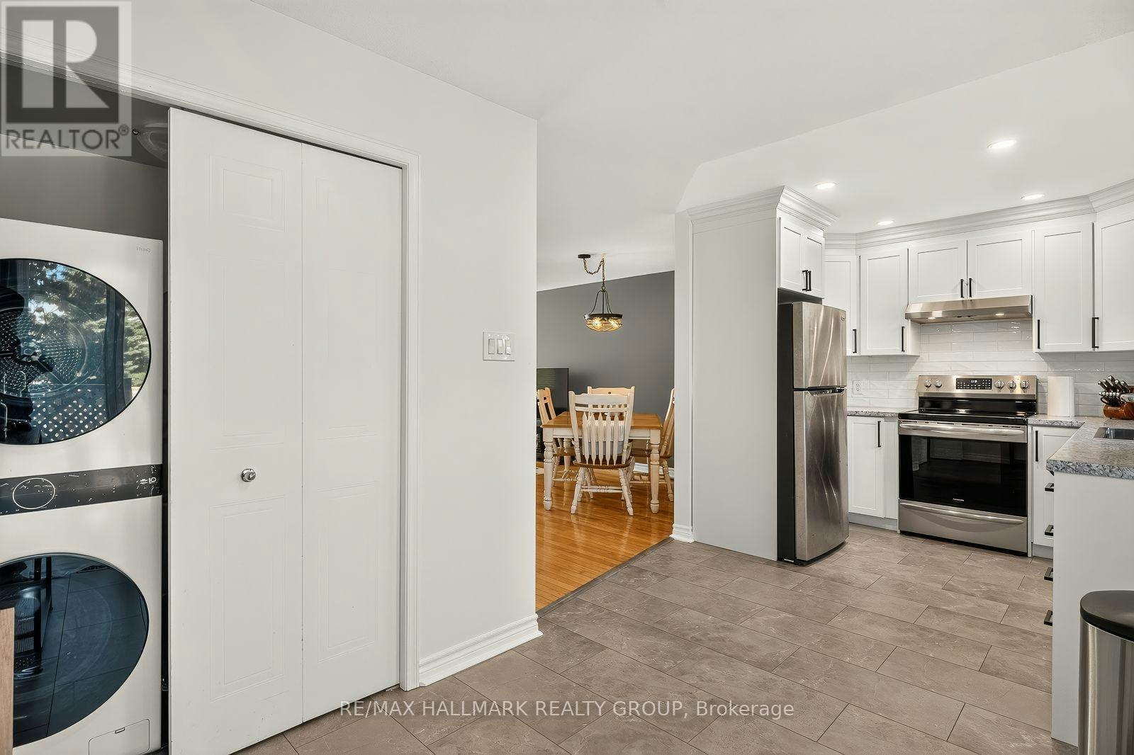 4437 Harper Avenue, Ottawa, ON, K1J 1C9 - 22