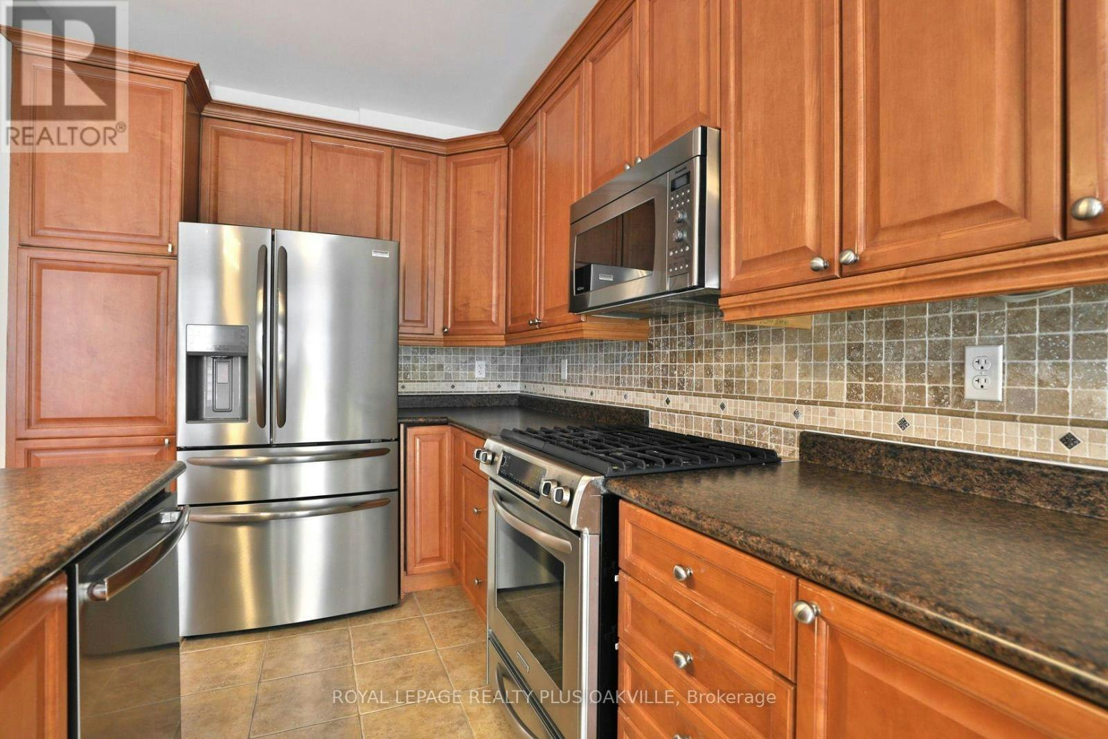 1267 Jezero Crescent, Oakville, ON, L6H 0B5 - 14