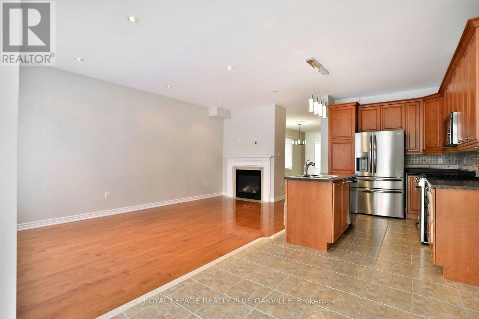 1267 Jezero Crescent, Oakville, ON, L6H 0B5 - 10
