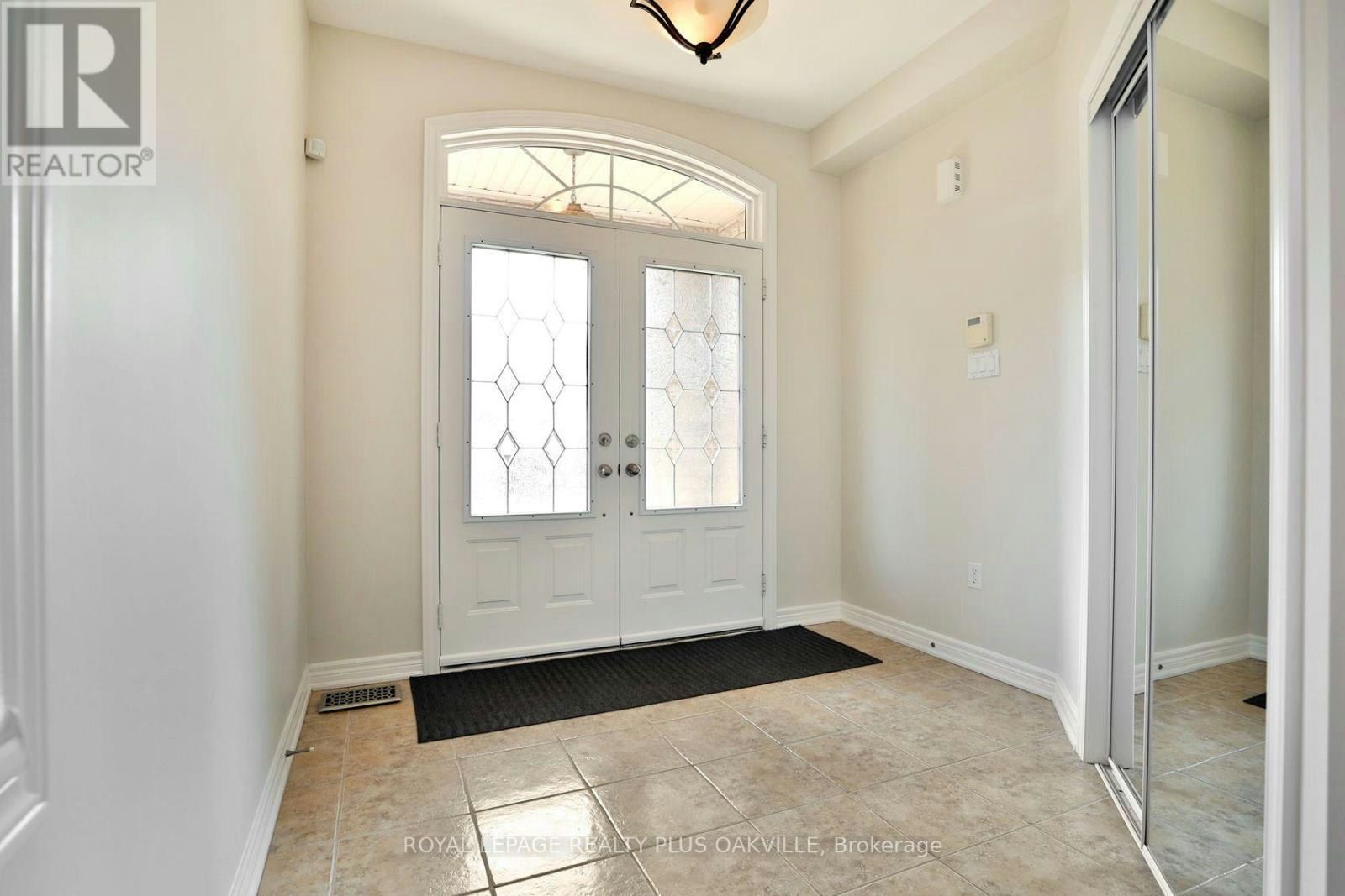 1267 Jezero Crescent, Oakville, ON, L6H 0B5 - 3