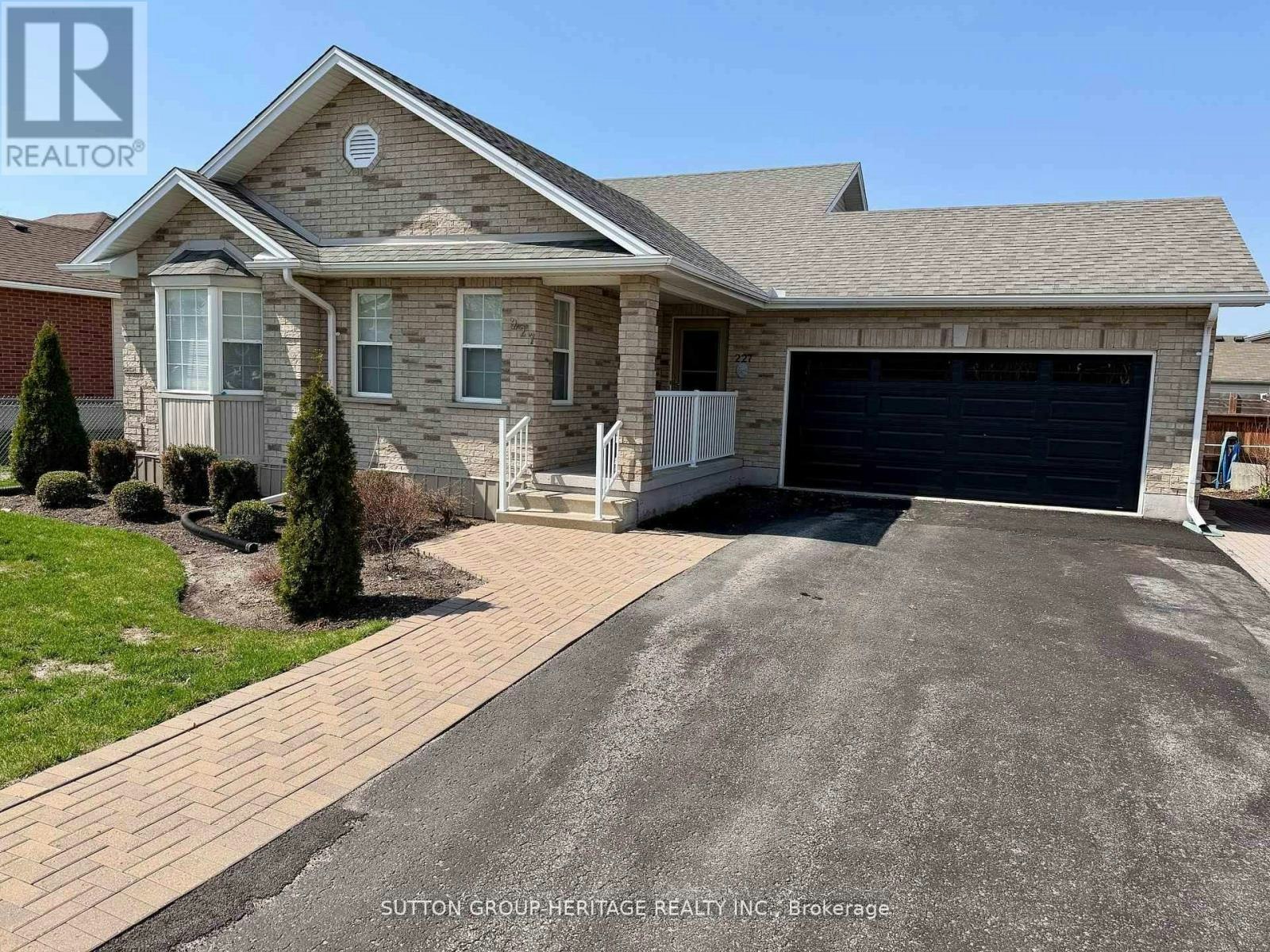 227 Victoria Avenue N, Kawartha Lakes, ON, K9V 6C9