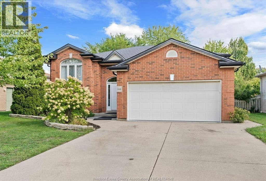 844 Cottage Grove, Kingsville, ON, N9Y 3X8