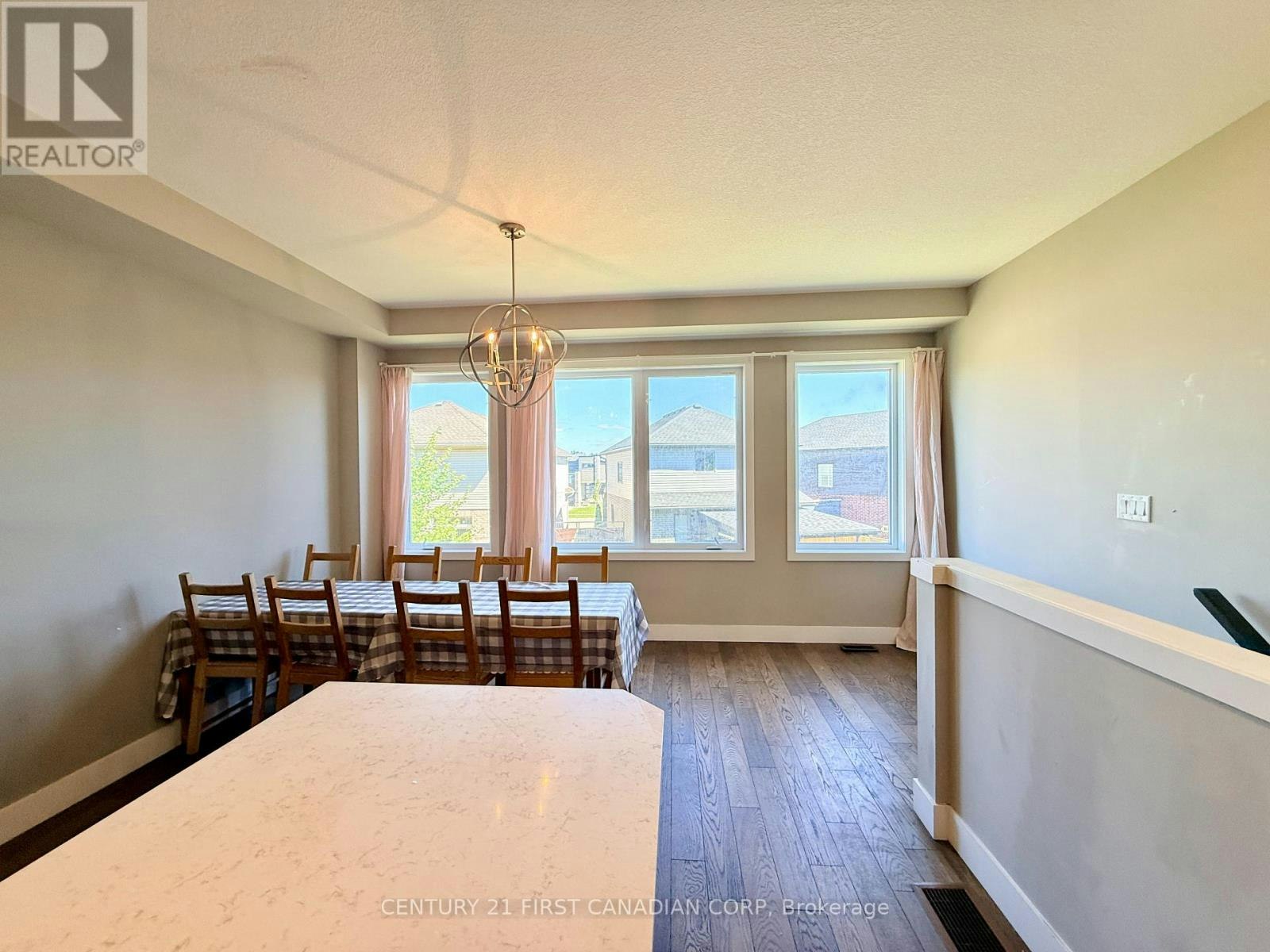 208-1960 Dalmagarry Road, London, ON, N6G 0T8 - 7