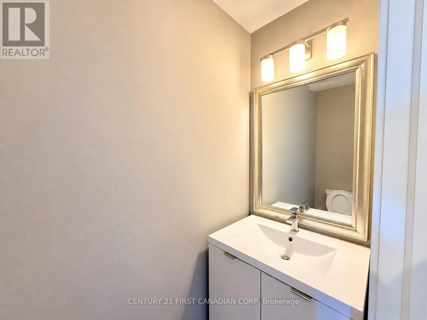 208-1960 Dalmagarry Road, London, ON, N6G 0T8 - 10