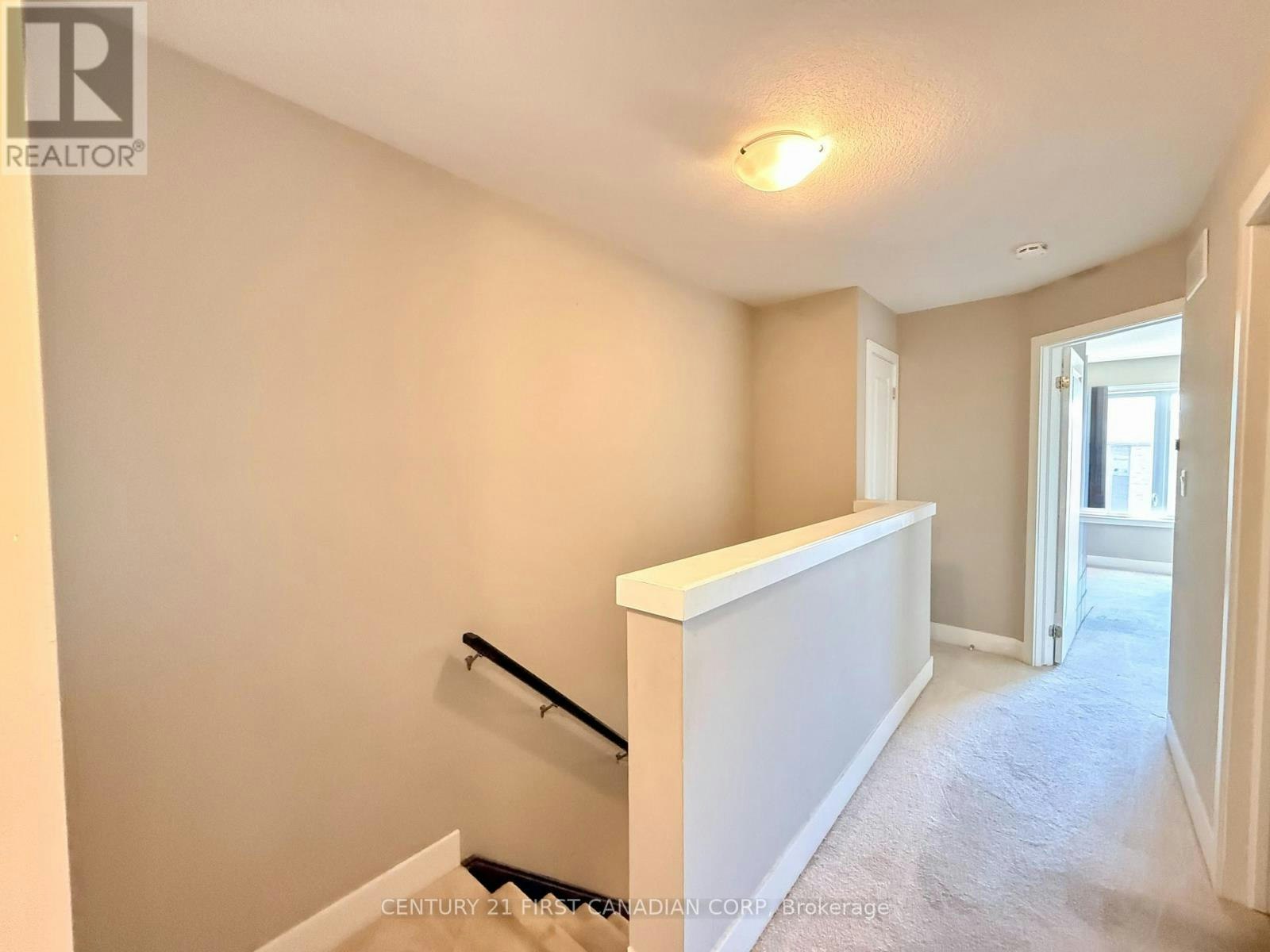 208-1960 Dalmagarry Road, London, ON, N6G 0T8 - 11