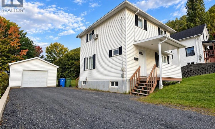 30 Picard Avenue