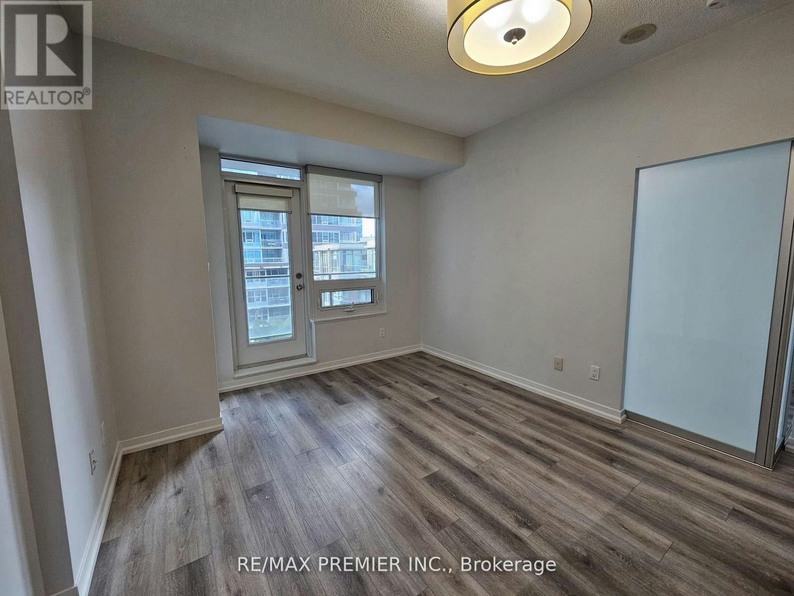 521-55 Liberty Street EAST, Toronto, ON, M6K 3P9 - 7