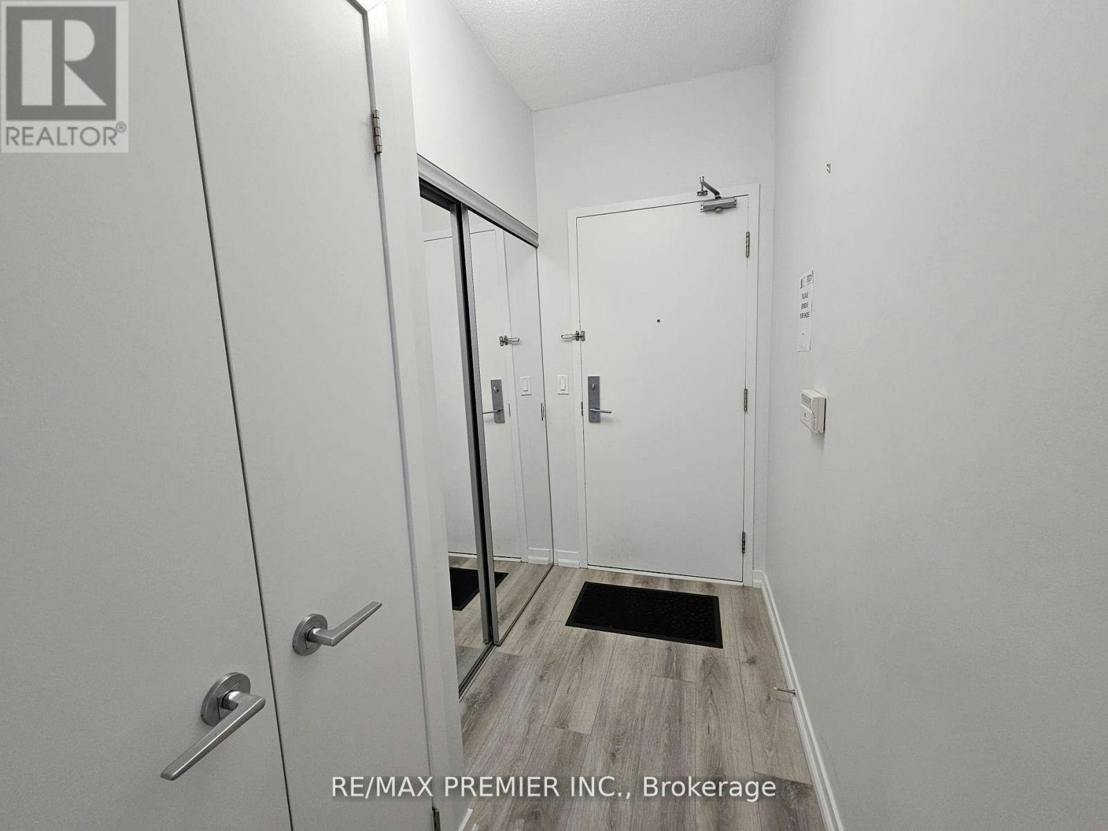 521-55 Liberty Street EAST, Toronto, ON, M6K 3P9 - 2