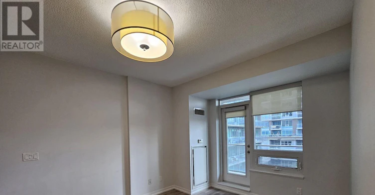 521-55 Liberty Street EAST, Toronto, ON, M6K 3P9 - 9