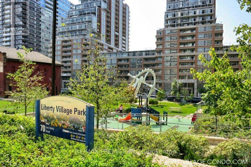 521-55 Liberty Street EAST, Toronto, ON, M6K 3P9 - 27