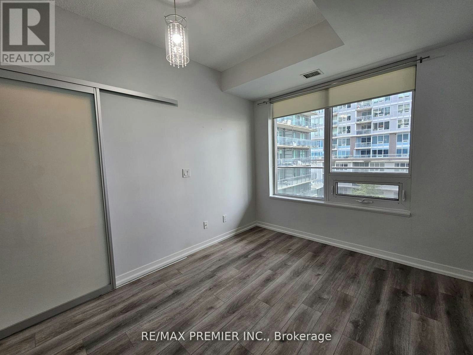 521-55 Liberty Street EAST, Toronto, ON, M6K 3P9 - 11