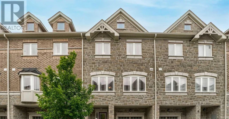11 Waterstone Way, Whitby, ON, L1N 0M3